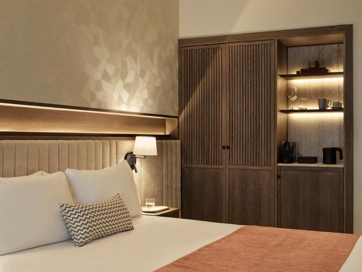 Kontokali Bay Resort & Spa