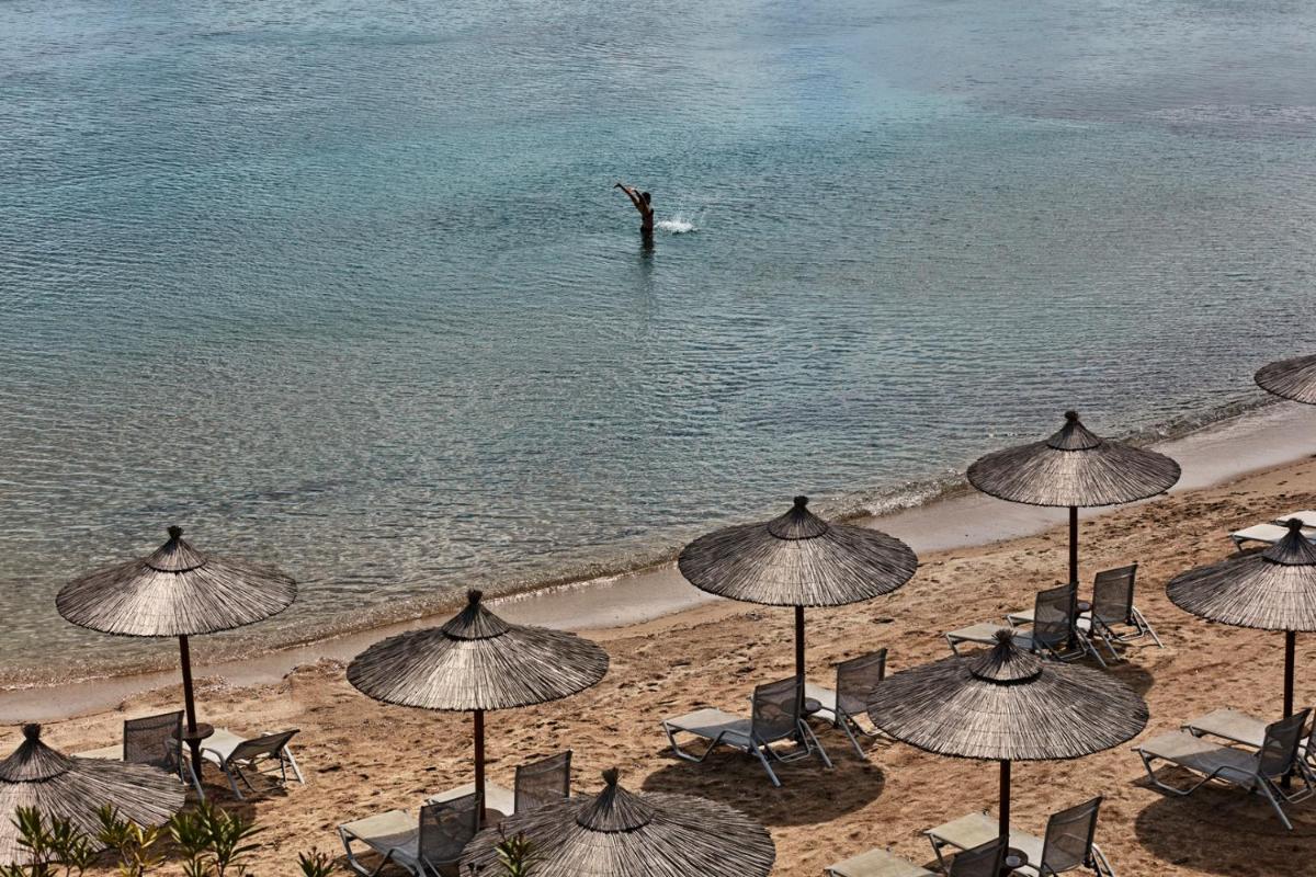 Kontokali Bay Resort & Spa