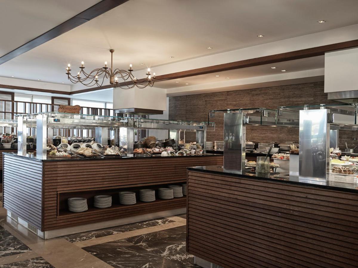 Kontokali Bay Resort & Spa