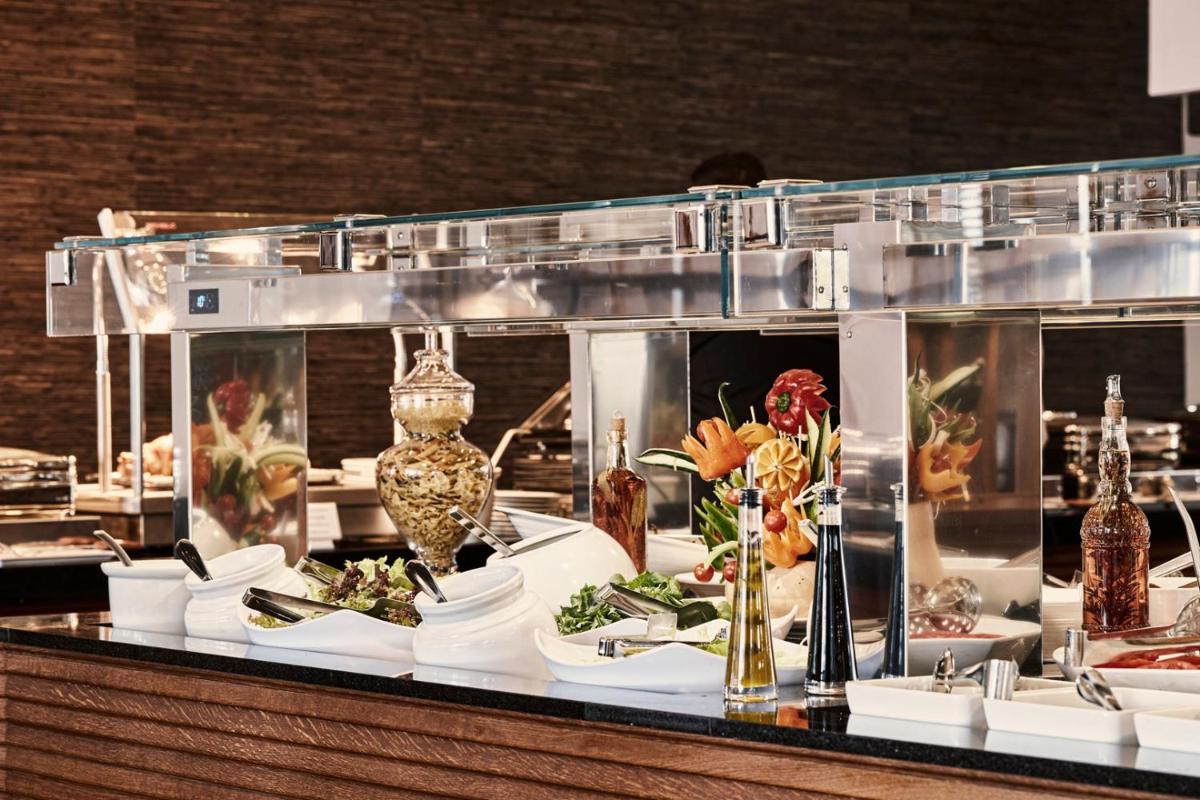 Kontokali Bay Resort & Spa