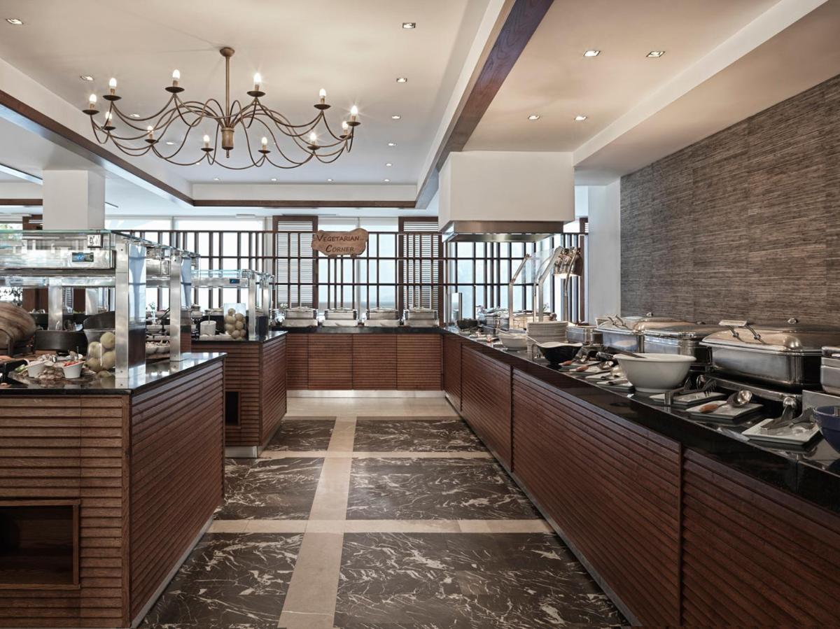 Kontokali Bay Resort & Spa