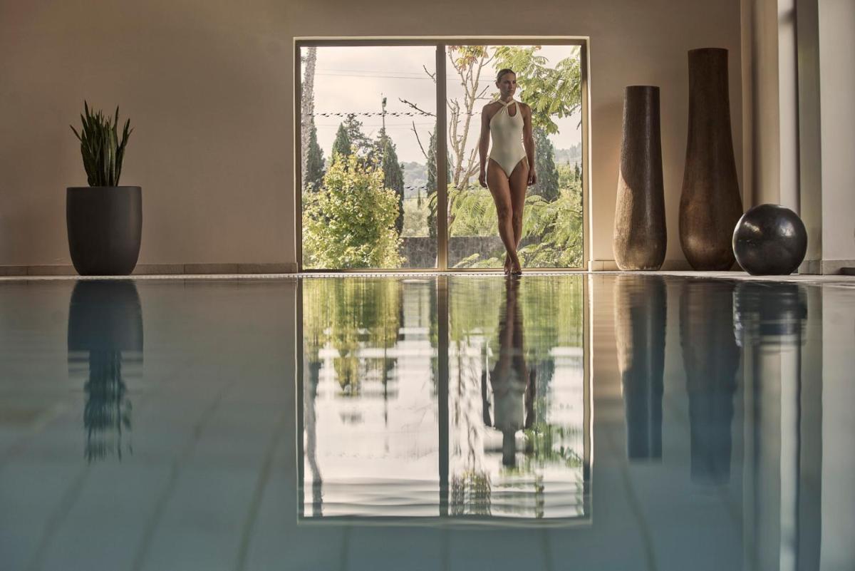 Kontokali Bay Resort & Spa