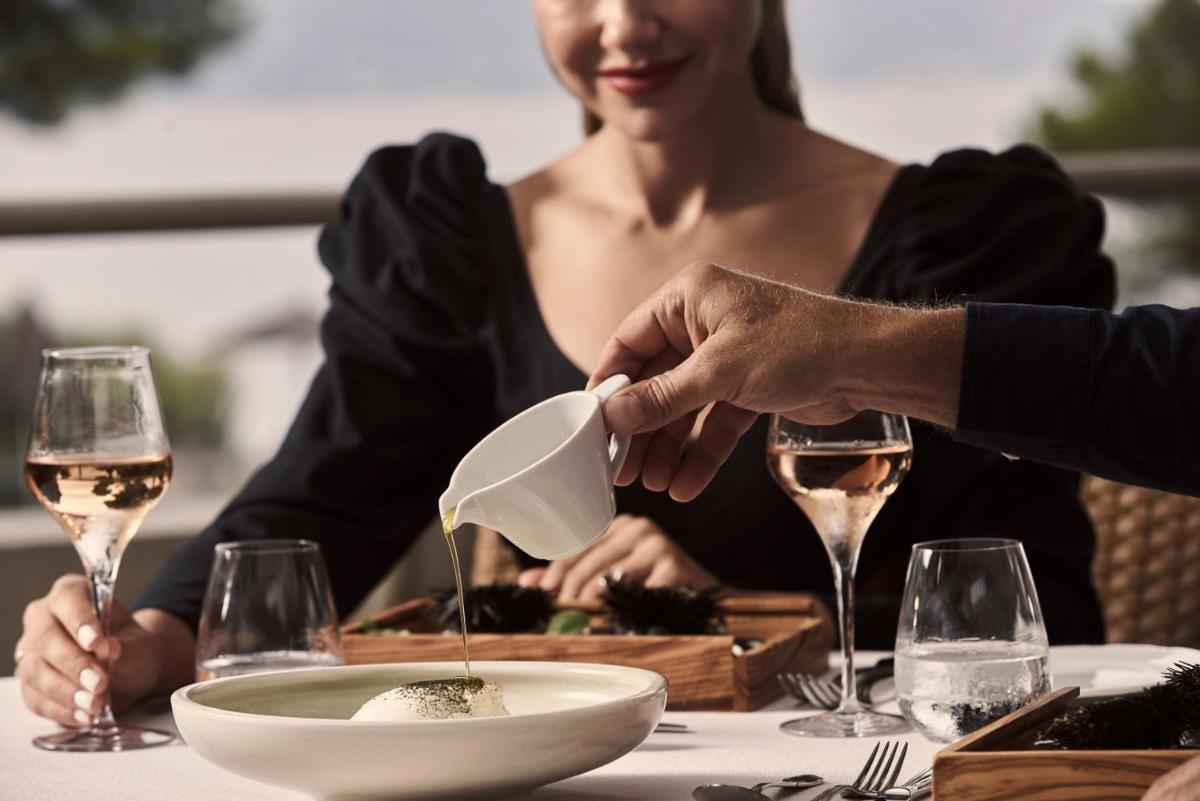 Kontokali Bay Resort & Spa