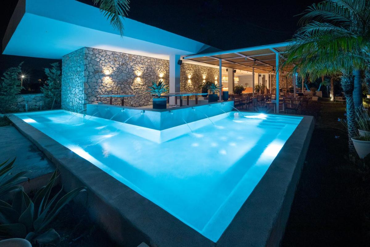 Kouros Exclusive Hotel & Suites - Adults Only