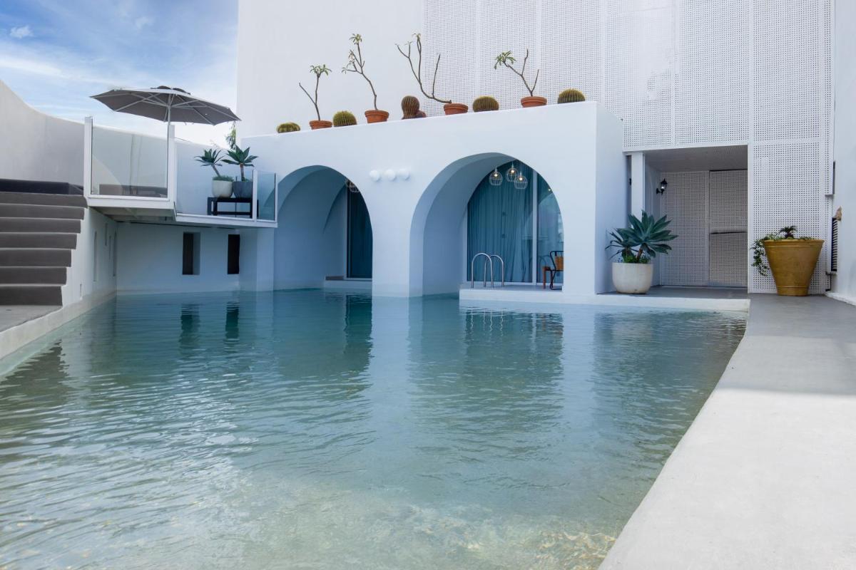 Kouros Exclusive Suites - Adults Only