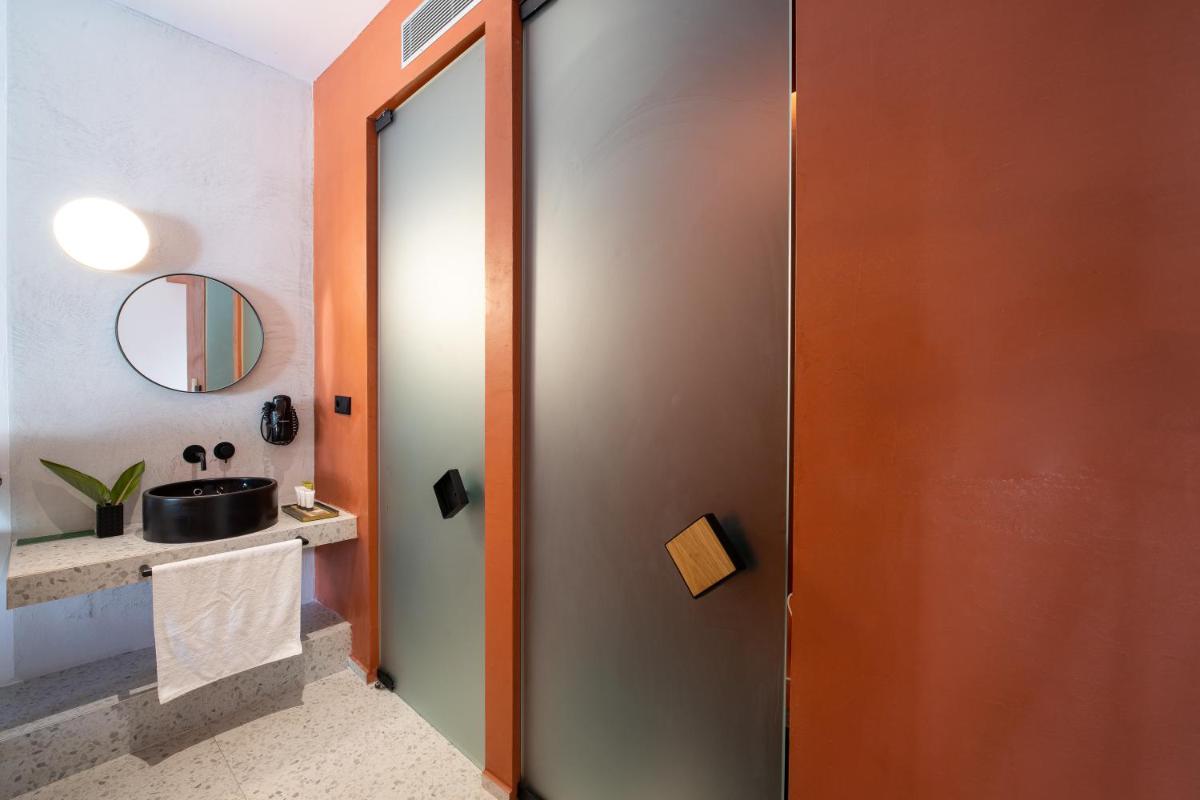 Kouros Exclusive Suites - Adults Only