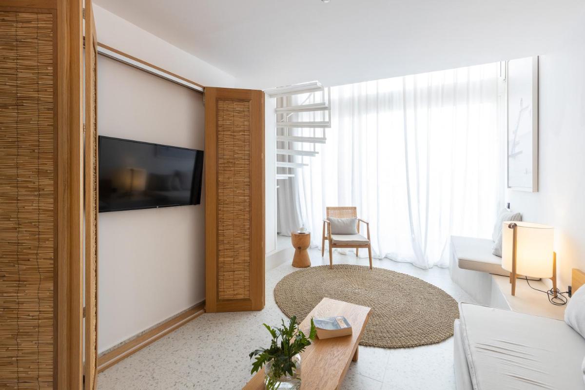 Kouros Exclusive Suites - Adults Only