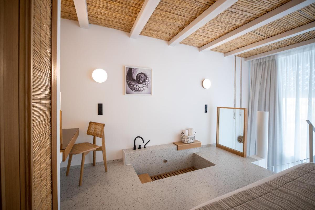 Kouros Exclusive Suites - Adults Only