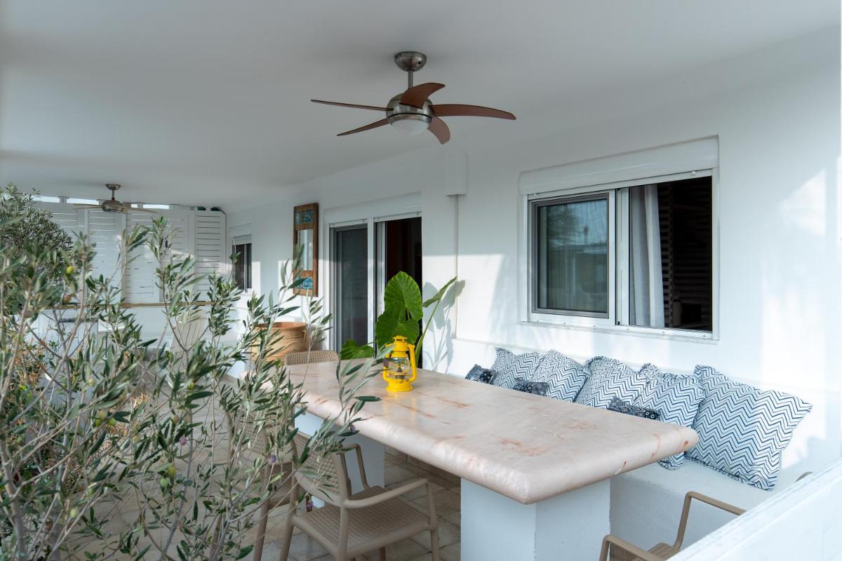 Kouros Exclusive Suites - Adults Only