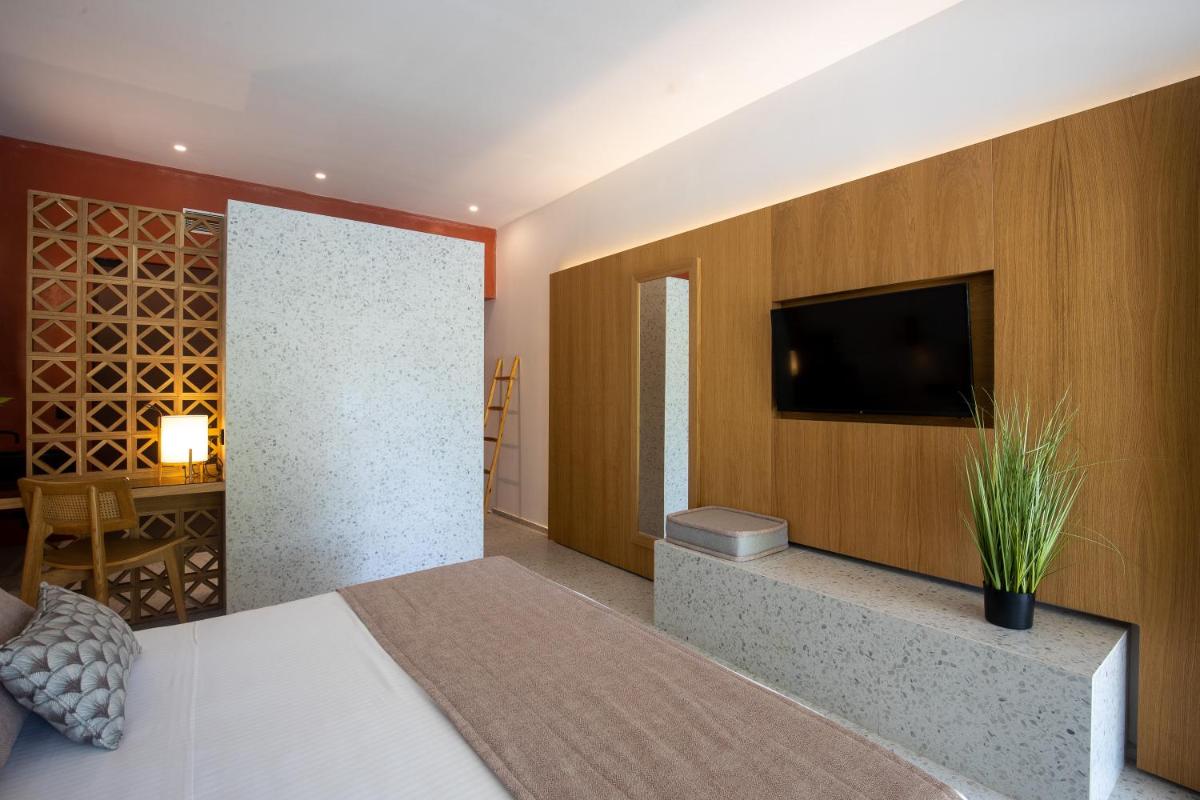 Kouros Exclusive Suites - Adults Only