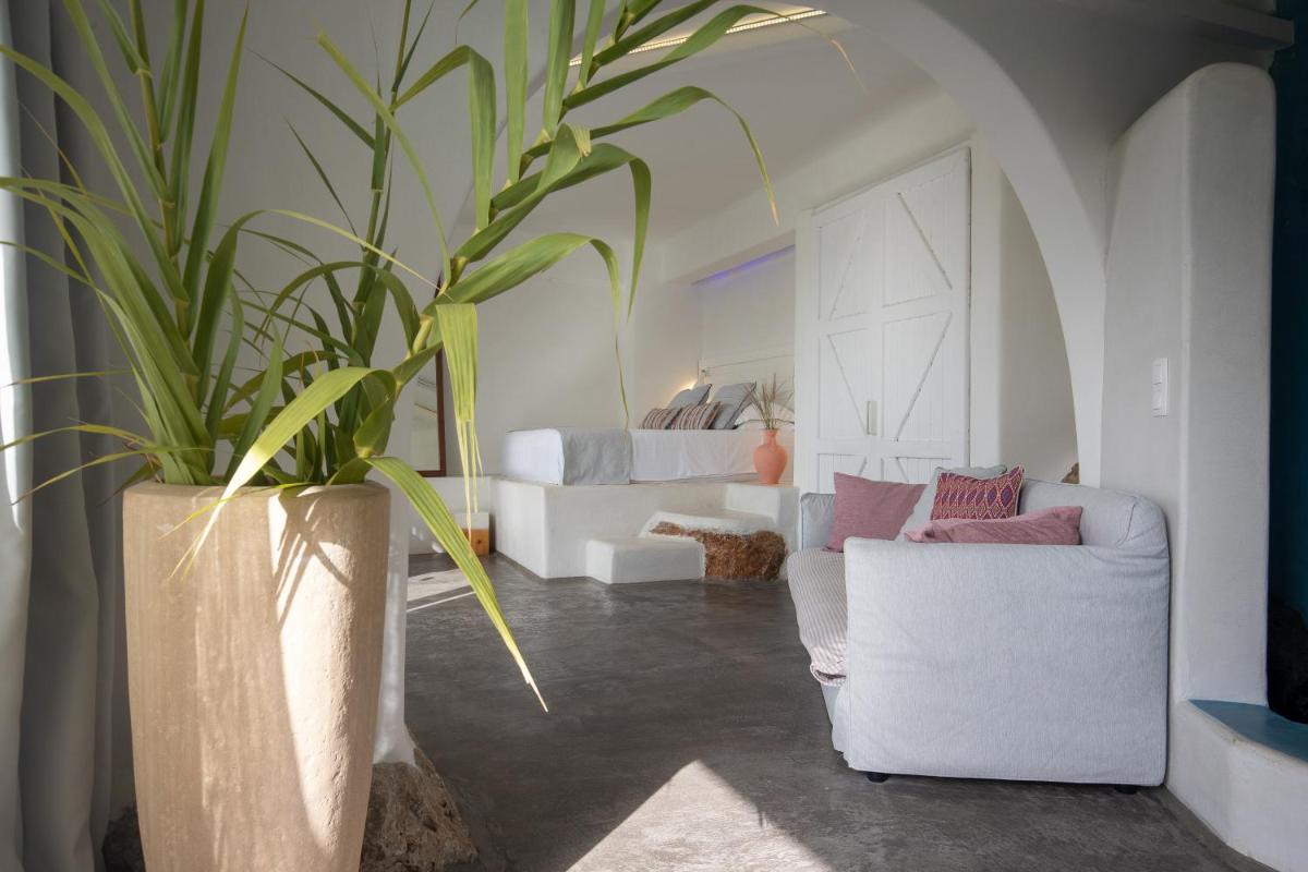 Kouros Exclusive Suites - Adults Only