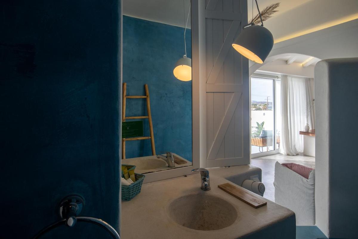Kouros Exclusive Suites - Adults Only