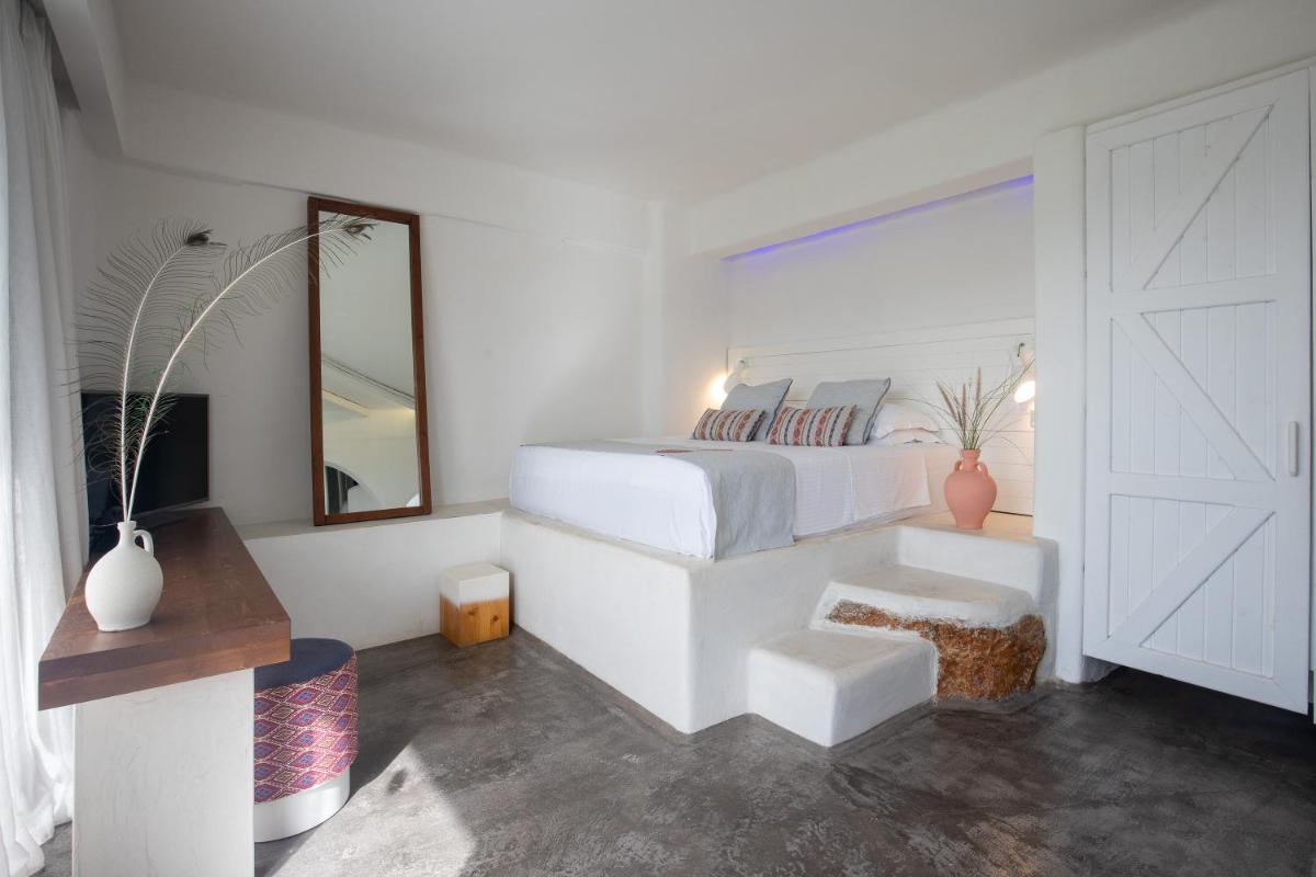 Kouros Exclusive Suites - Adults Only