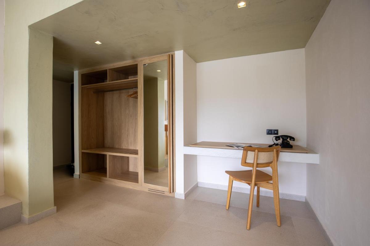 Kouros Exclusive Suites - Adults Only