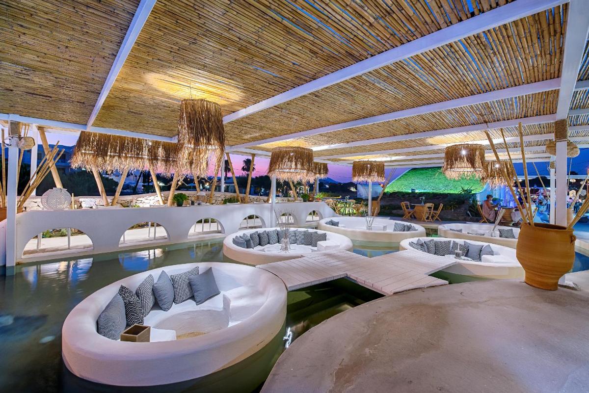 Kouros Exclusive Suites - Adults Only