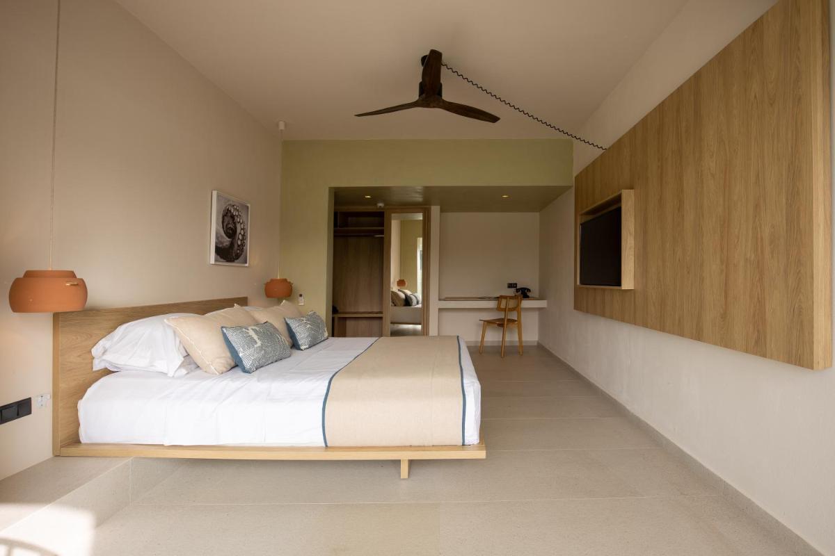 Kouros Exclusive Suites - Adults Only