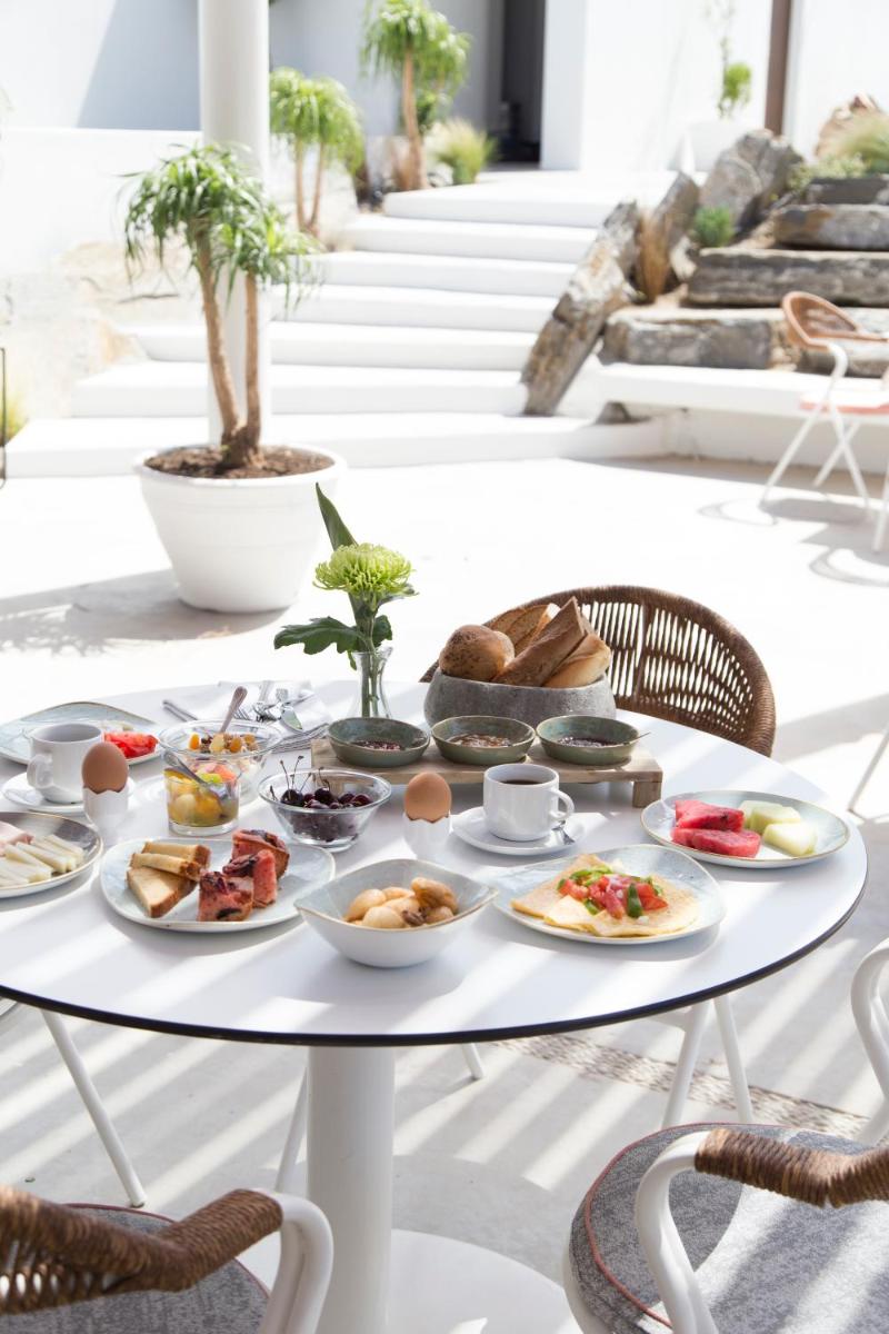 Kouros Exclusive Suites - Adults Only