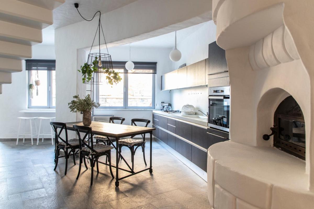 Kouros Exclusive Suites - Adults Only