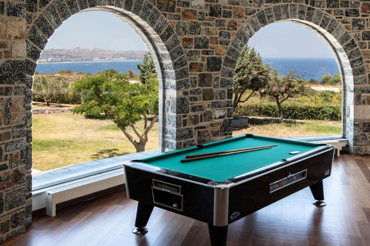 Kouros Exclusive Suites - Adults Only