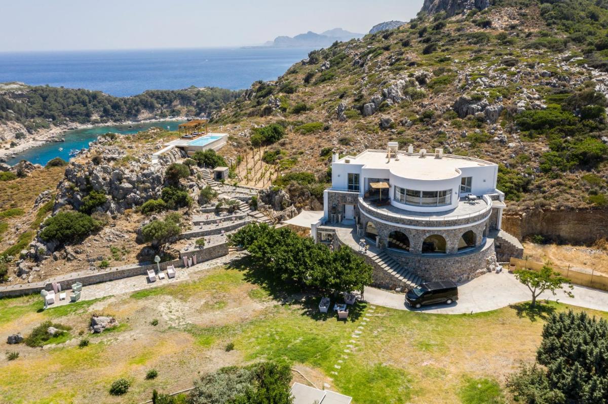 Kouros Exclusive Suites - Adults Only