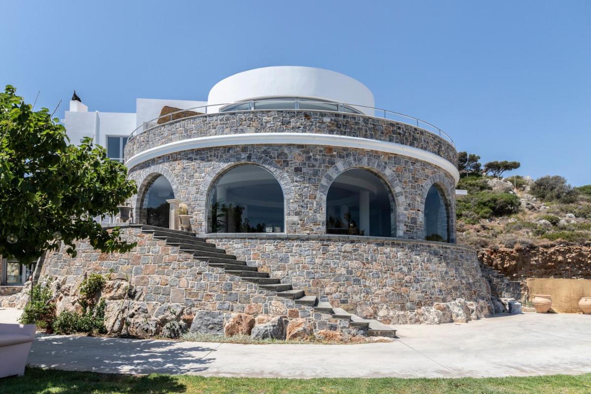 Kouros Exclusive Suites - Adults Only