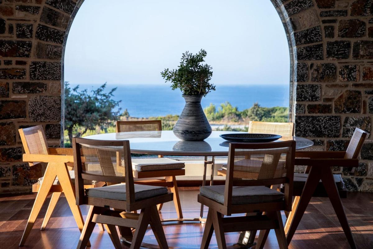 Kouros Exclusive Suites - Adults Only