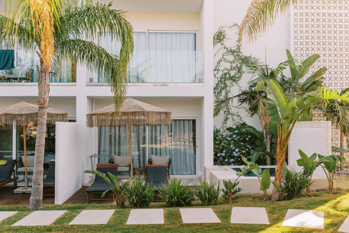 Kouros Exclusive Suites - Adults Only