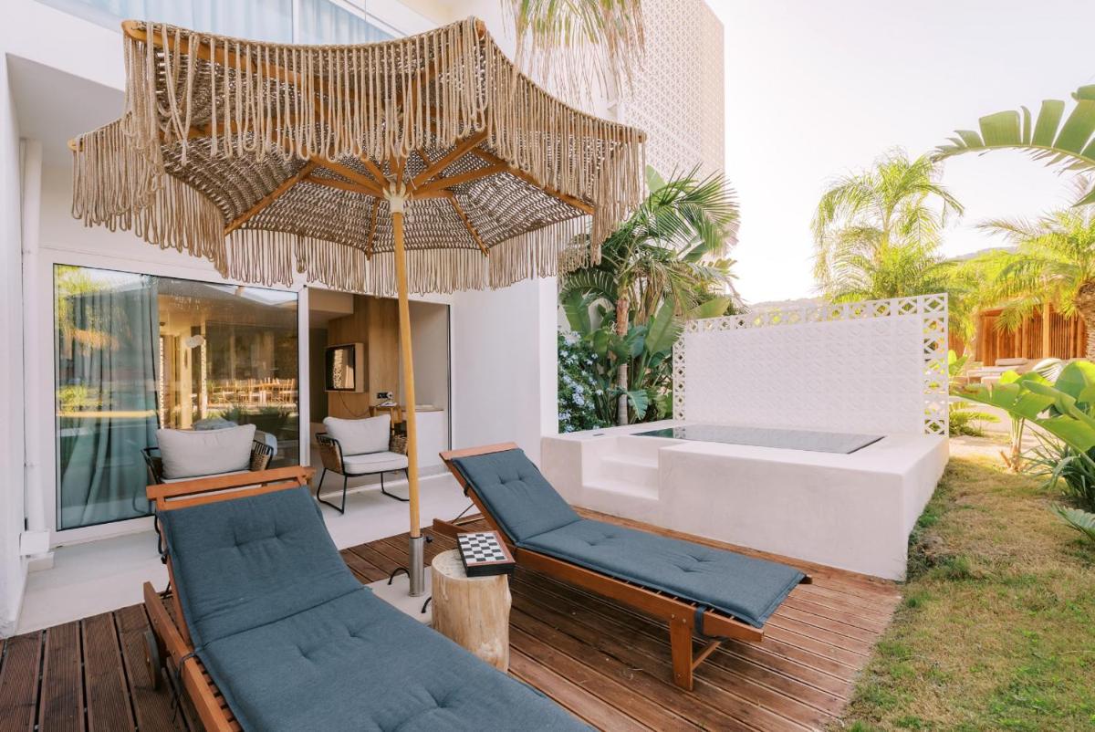 Kouros Exclusive Suites - Adults Only