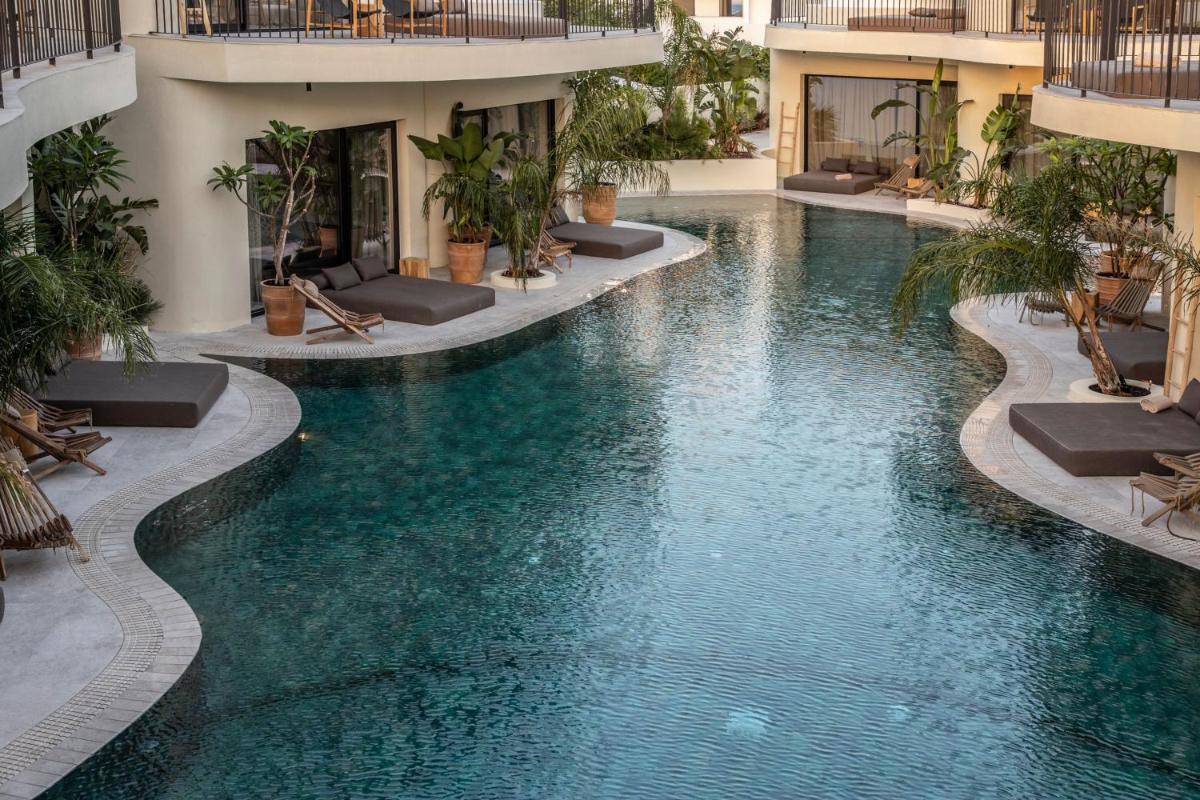 Kouros Exclusive Suites - Adults Only