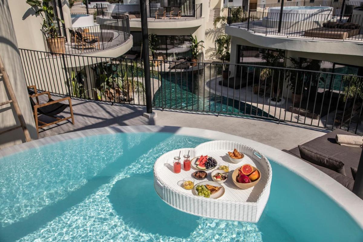 Kouros Exclusive Suites - Adults Only