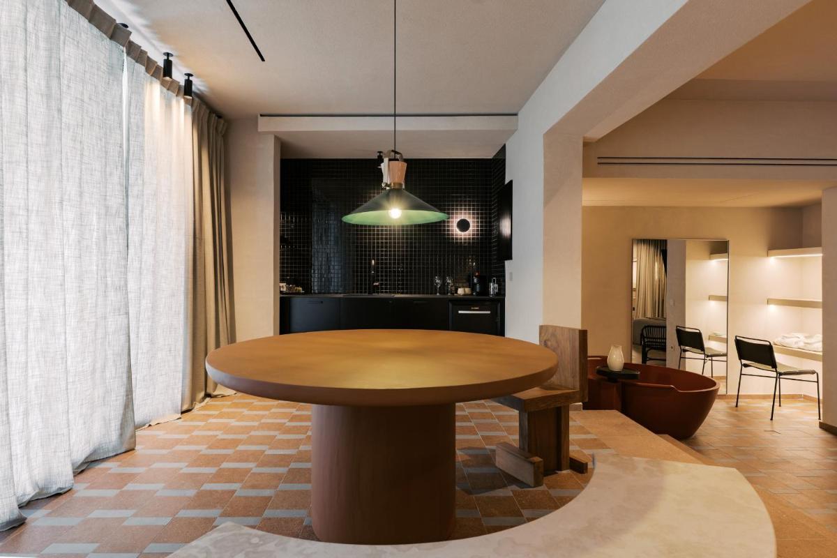 Kouros Exclusive Suites - Adults Only
