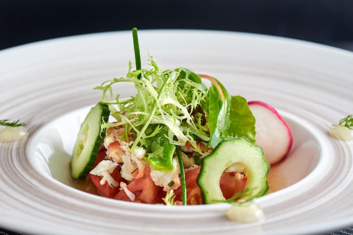 Kouros Hotel & Suites