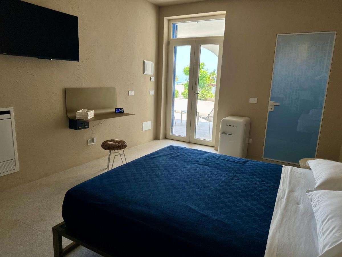 Kyma Suites