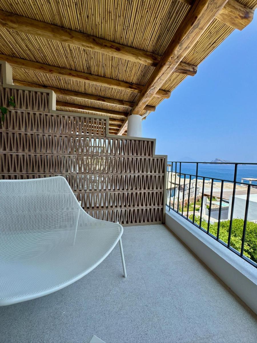 Kyma Suites