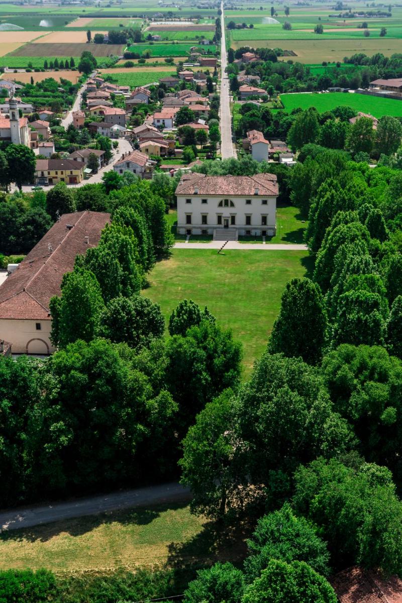 La Barchessa di Villa Pisani