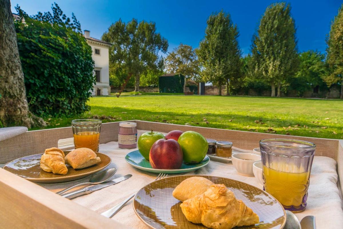 La Barchessa di Villa Pisani