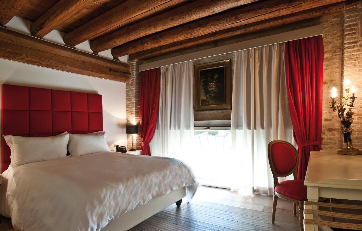 La Barchessa di Villa Pisani