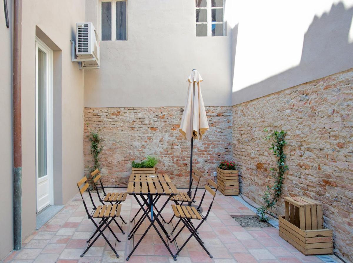 La Canonica - charming self-catering apartments in Nizza Monferrato