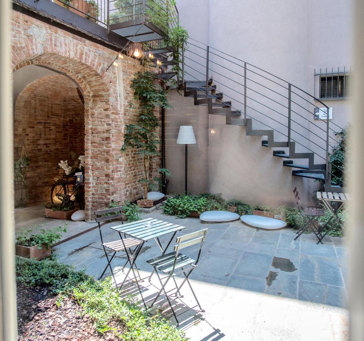 La Canonica - charming self-catering apartments in Nizza Monferrato