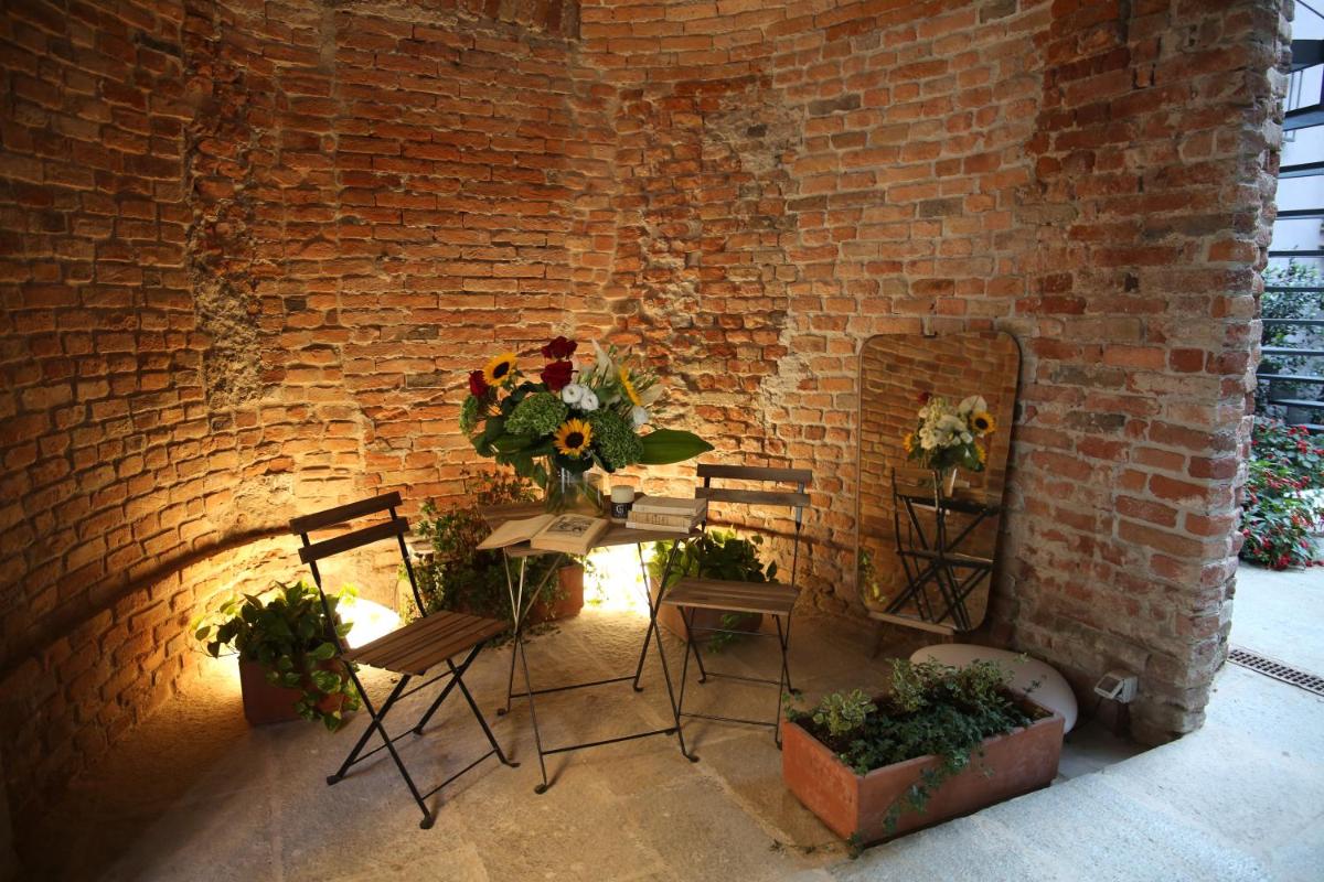 La Canonica - charming self-catering apartments in Nizza Monferrato