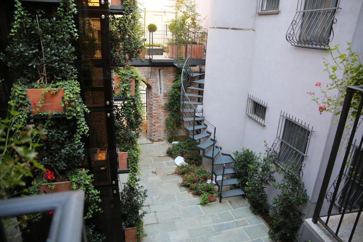 La Canonica - charming self-catering apartments in Nizza Monferrato