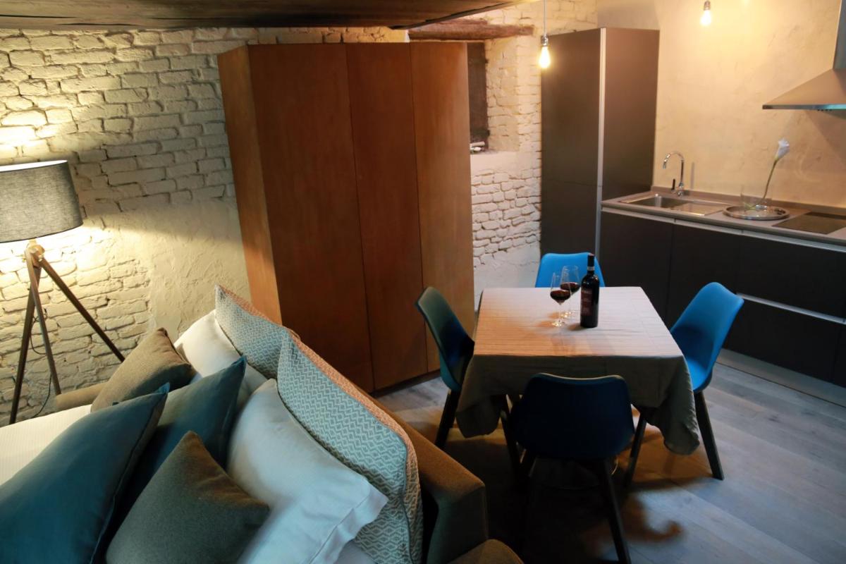 La Canonica - charming self-catering apartments in Nizza Monferrato