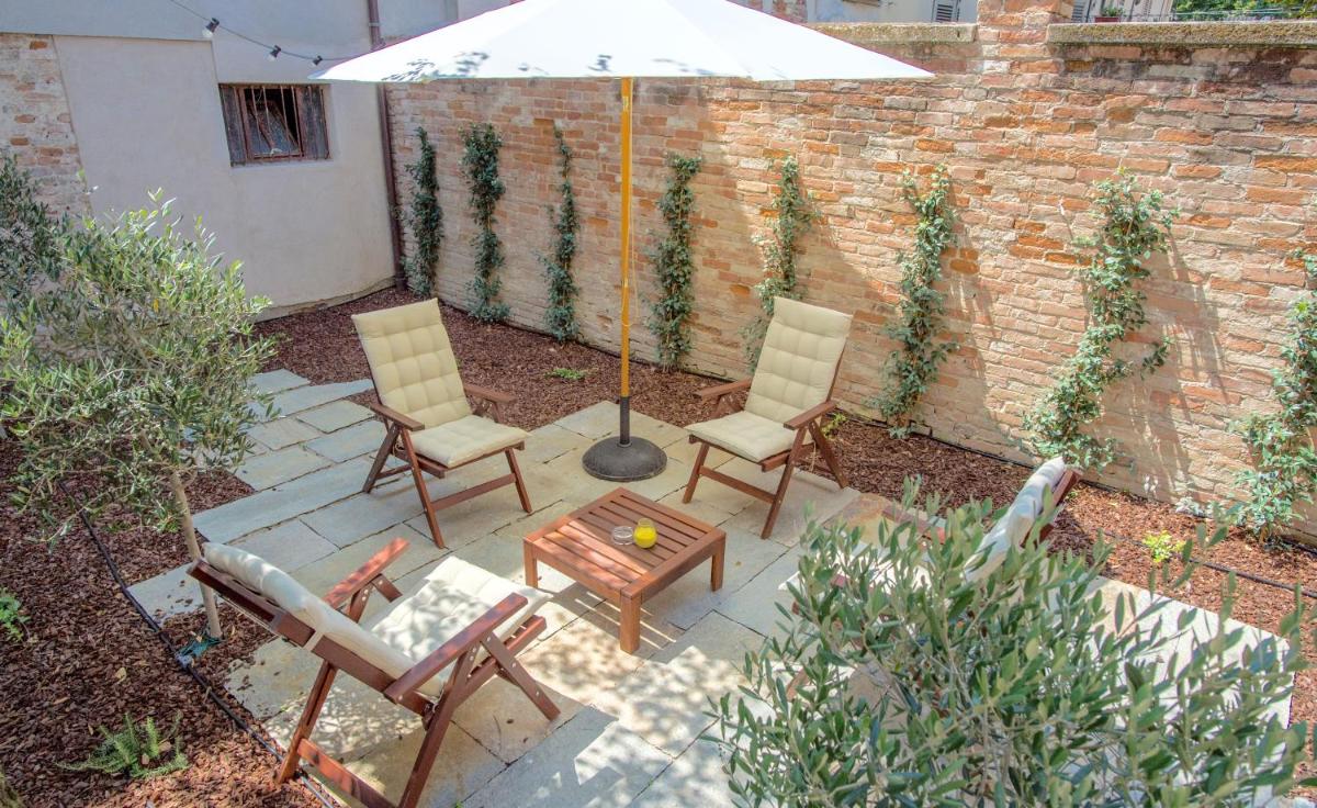 La Canonica - charming self-catering apartments in Nizza Monferrato