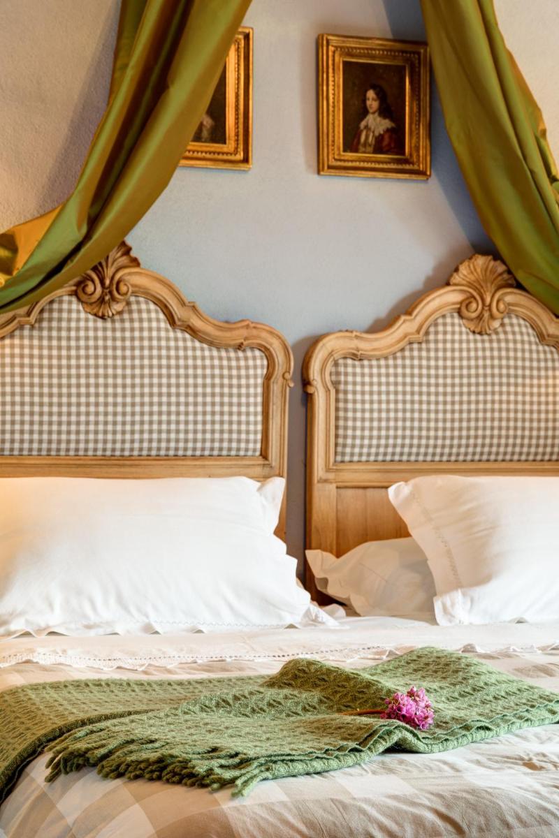 La Casa Delle Grottesche