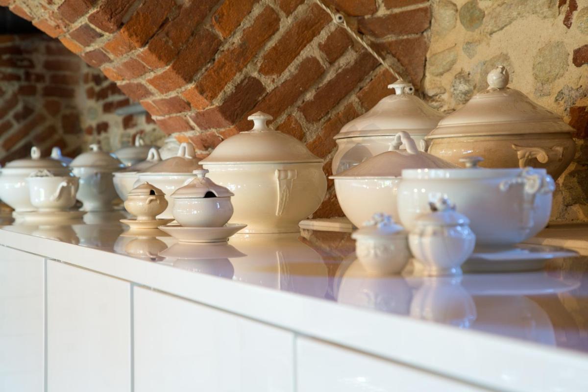 La Casa Delle Grottesche