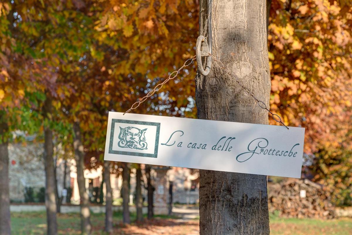 La Casa Delle Grottesche