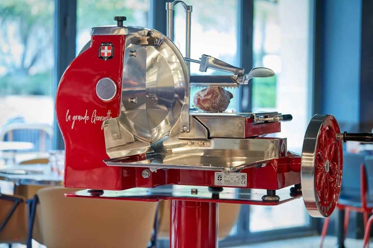 La Caserne Chanzy Hotel & Spa, Autograph Collection