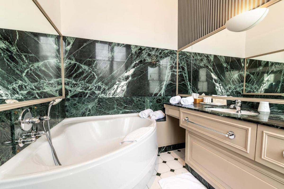 La Chapelle Saint Martin