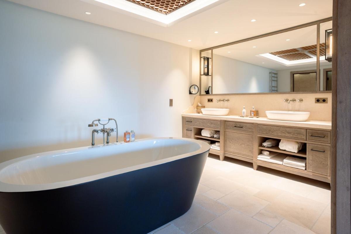 Coquillade Provence - Relais & Châteaux