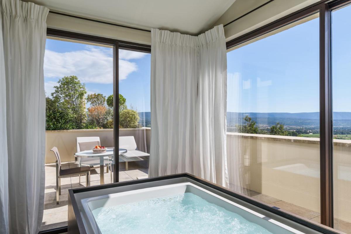 Coquillade Provence - Relais & Châteaux